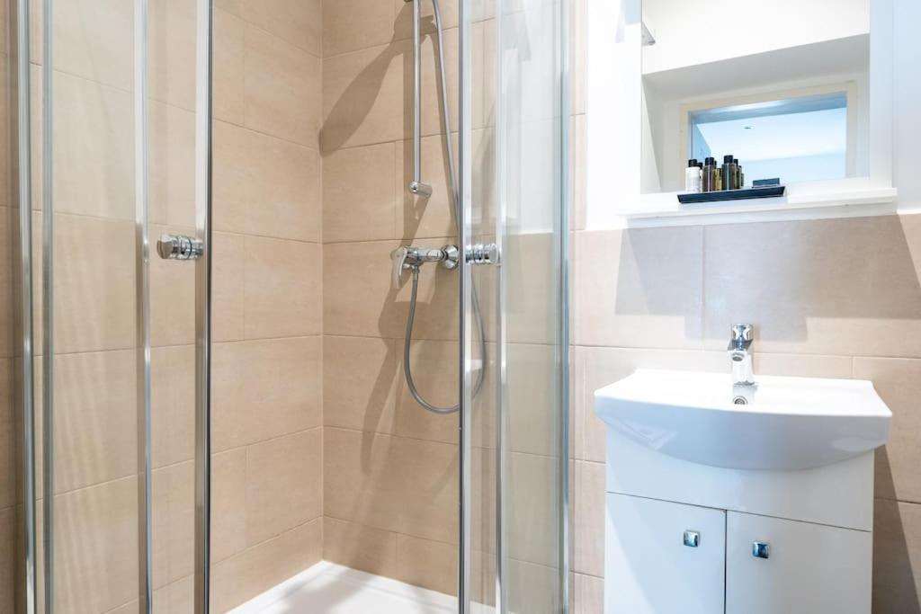 Chic Studio By City Center By Hm Wien Eksteriør billede